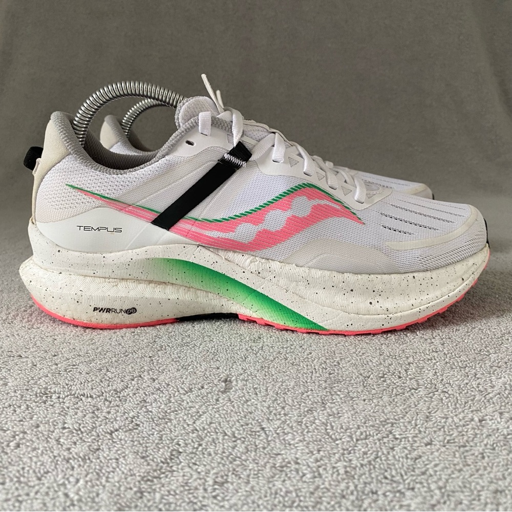 Saucony Shoes Womens 9.5 White Pink Green Tempus Running Athletic Sneaker S10720